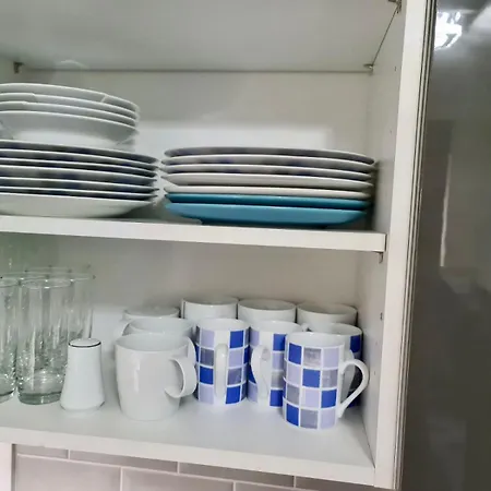 Вилла London - Sleeps 4 - Parking - Garden - Petfriendly Экстерьер фото