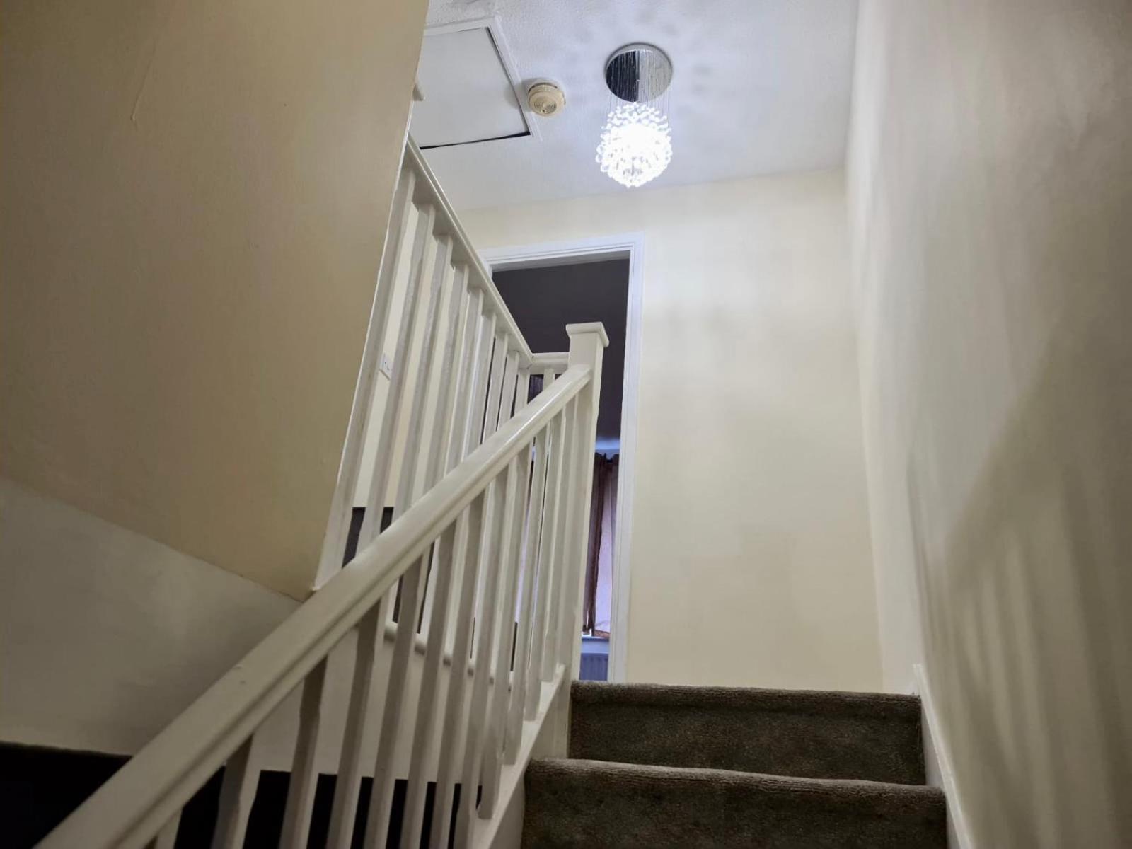 - Sleeps 4 - Parking - Garden - Petfriendly * Лондон